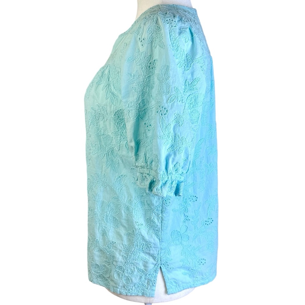 LOFT Light Aqua Blue Eyelet Embroidered Blouse Size M - Picture 5 of 11